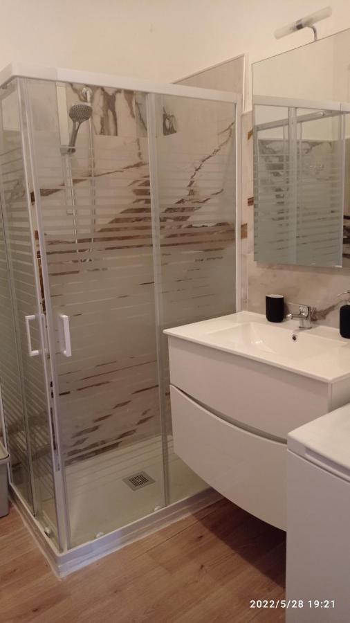 Ela Dream Apartment ลาสเปเซีย ภายนอก รูปภาพ