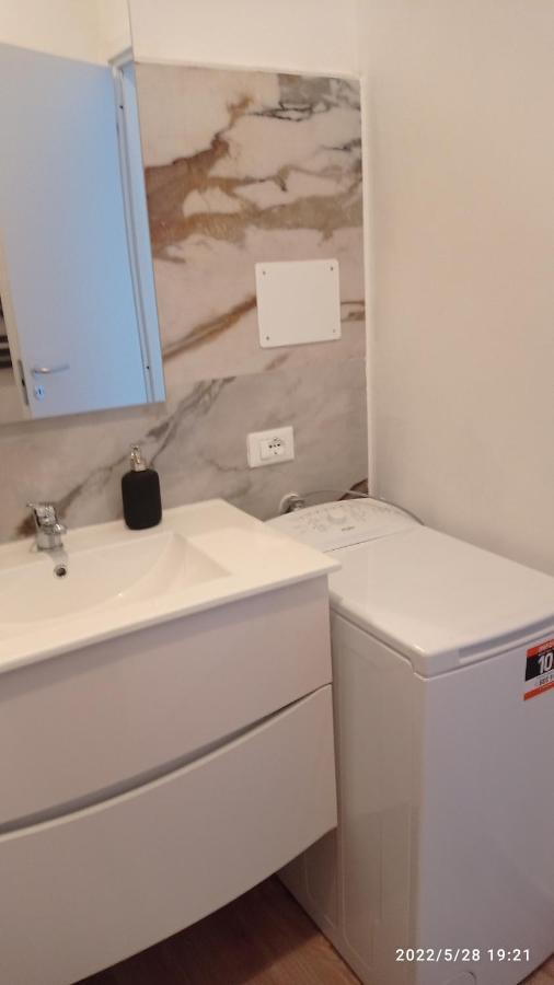 Ela Dream Apartment ลาสเปเซีย ภายนอก รูปภาพ
