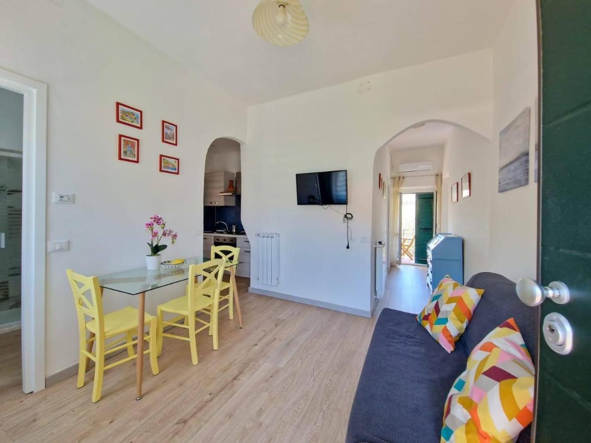 Ela Dream Apartment ลาสเปเซีย ภายนอก รูปภาพ